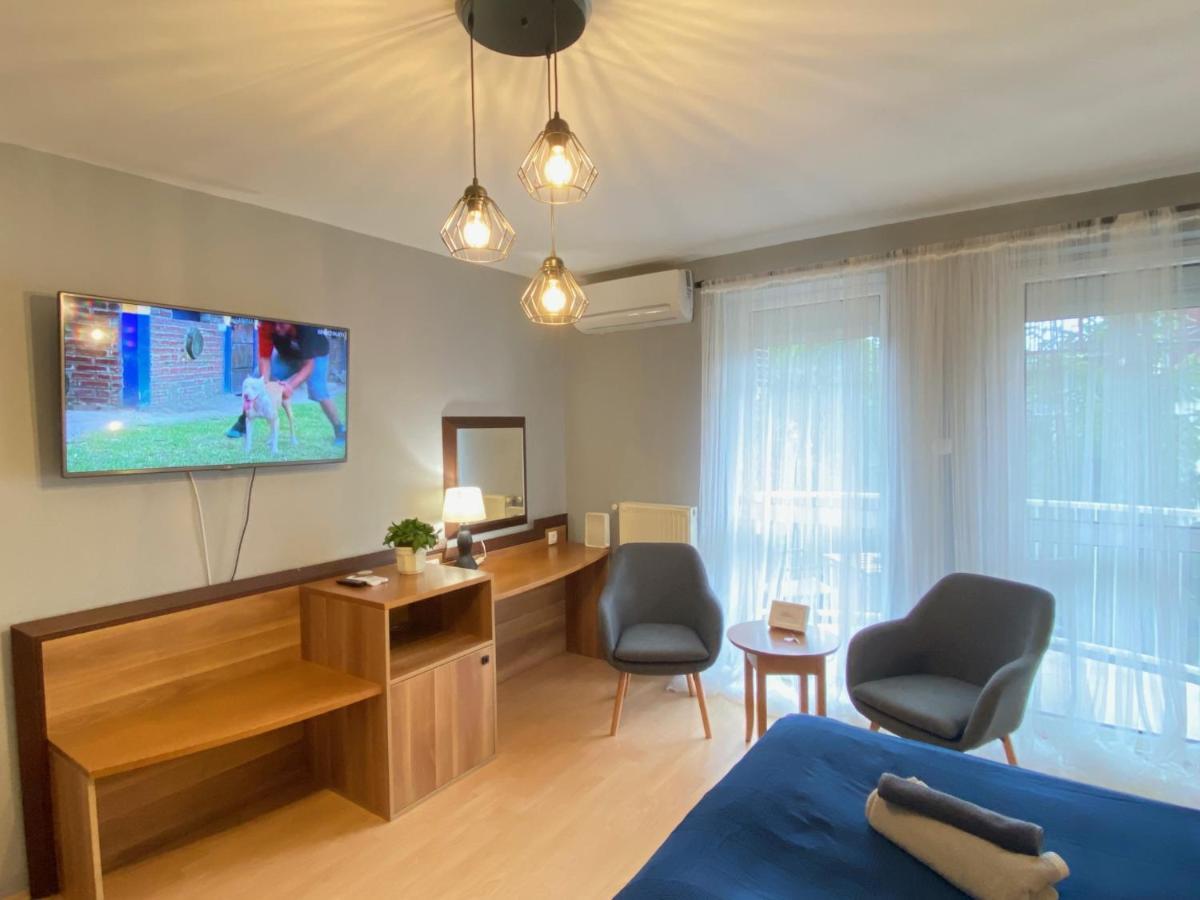 Tuenderpart Apartment Eger Exteriér fotografie